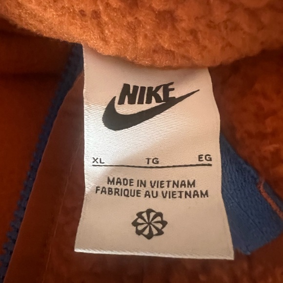 Nike Fleece NEVER WORN NWT! - Picture 2 of 2